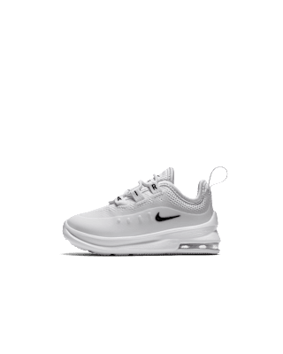 Black nike axis discount